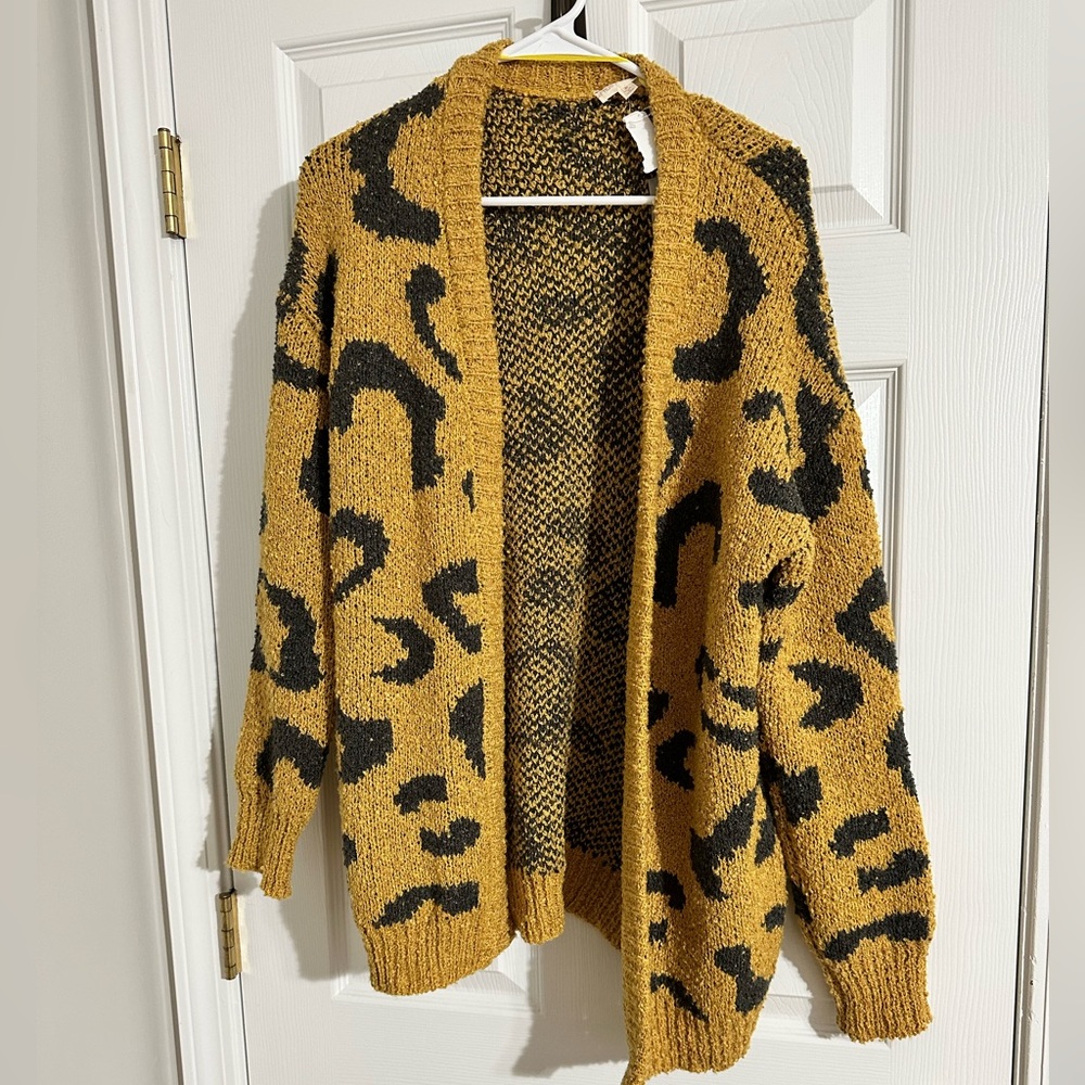 Leopard cardigan